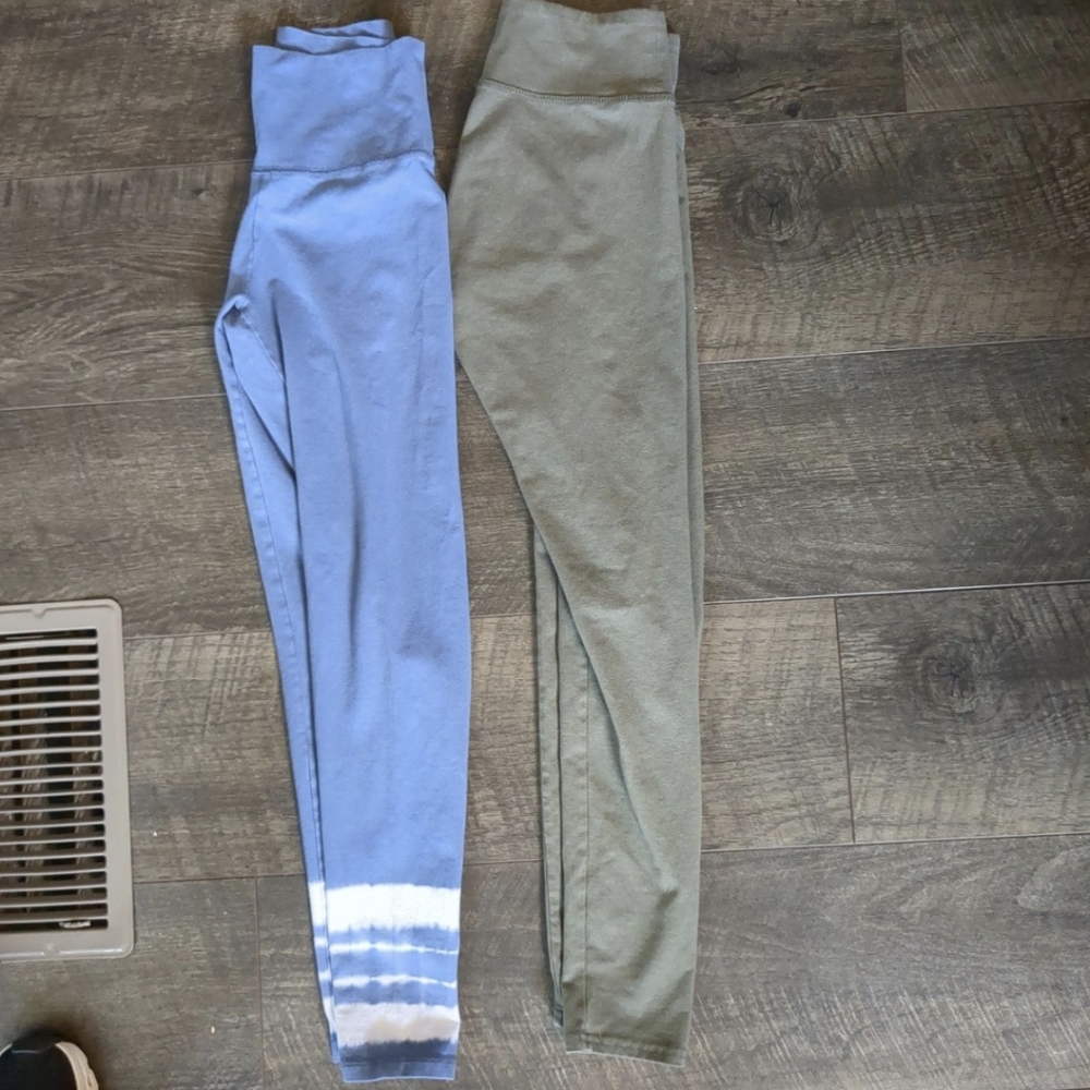 2 Aerie leggings size small